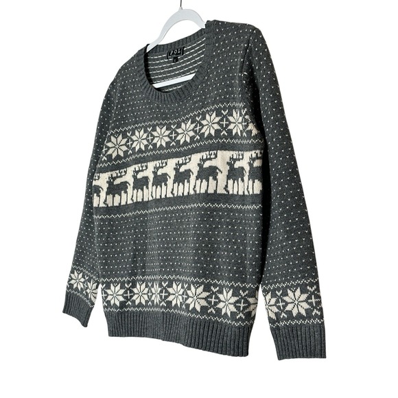 POL Sweater Top Women's XL Gray Reindeer Long Sleeve Pullover Christmas Cozy - Picture 8 of 9